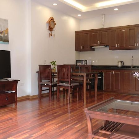 Blissington Apartments&Hotels Hanoi Buitenkant foto