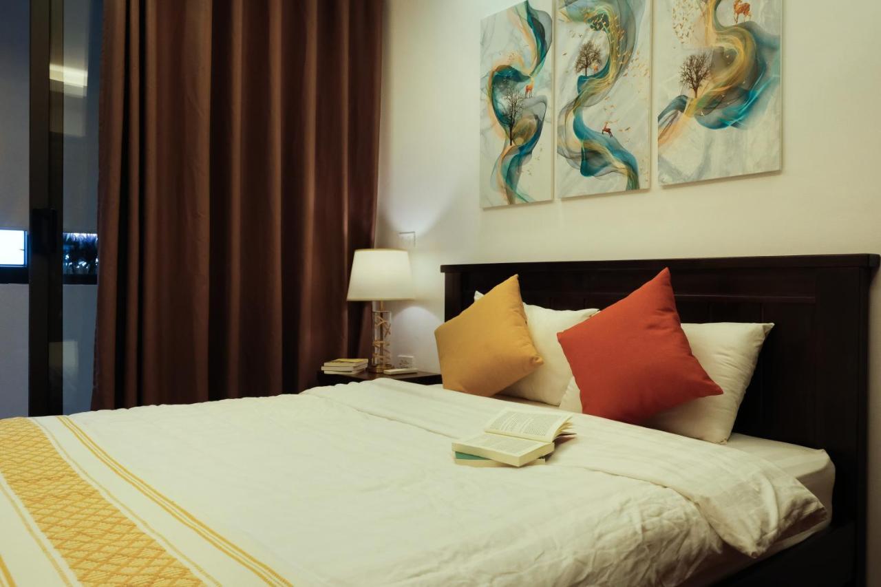 Blissington Apartments&Hotels Hanoi Buitenkant foto