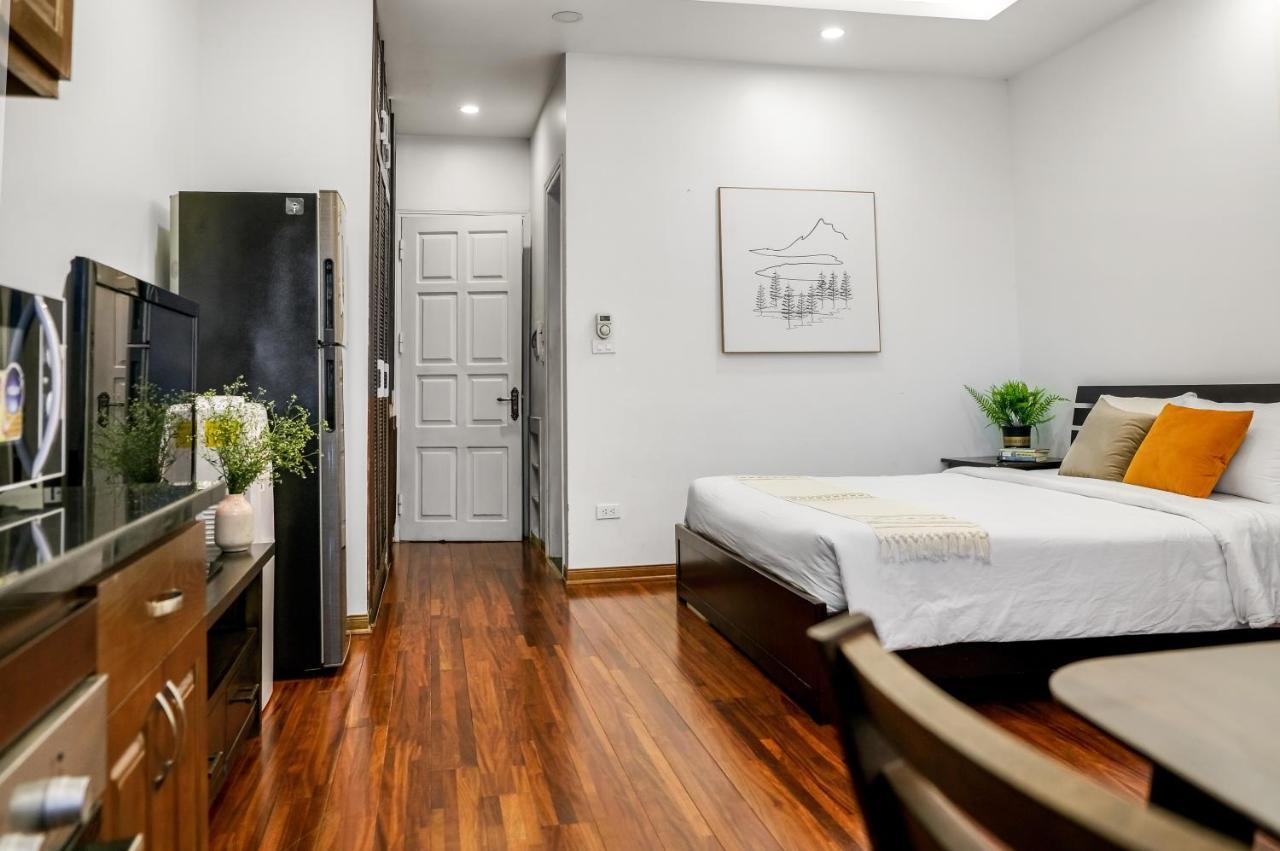 Blissington Apartments&Hotels Hanoi Buitenkant foto